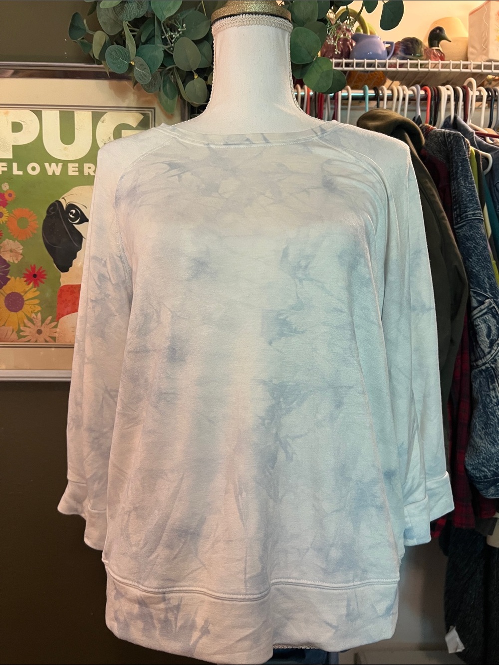 Light Blue Tie-Dye Women’s Pullover Sweatshirt